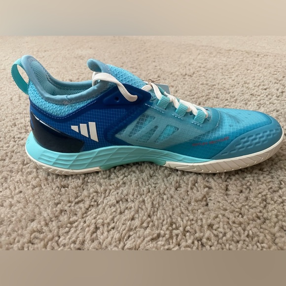 Adidas tennis/court shoe - Picture 4 of 11